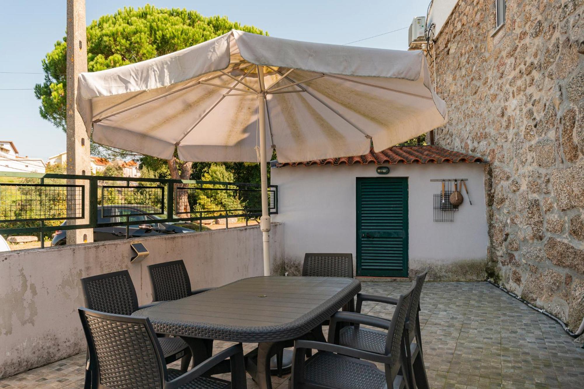 Casa Rustica T2 Com Salamandra E Cozinha - Seia - Serra Da Estrela - Casa Do Loureiro II Екстер'єр фото